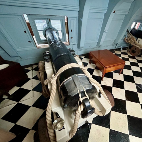 A cannon from HMS Victory in place in Nelson's private quarters. 